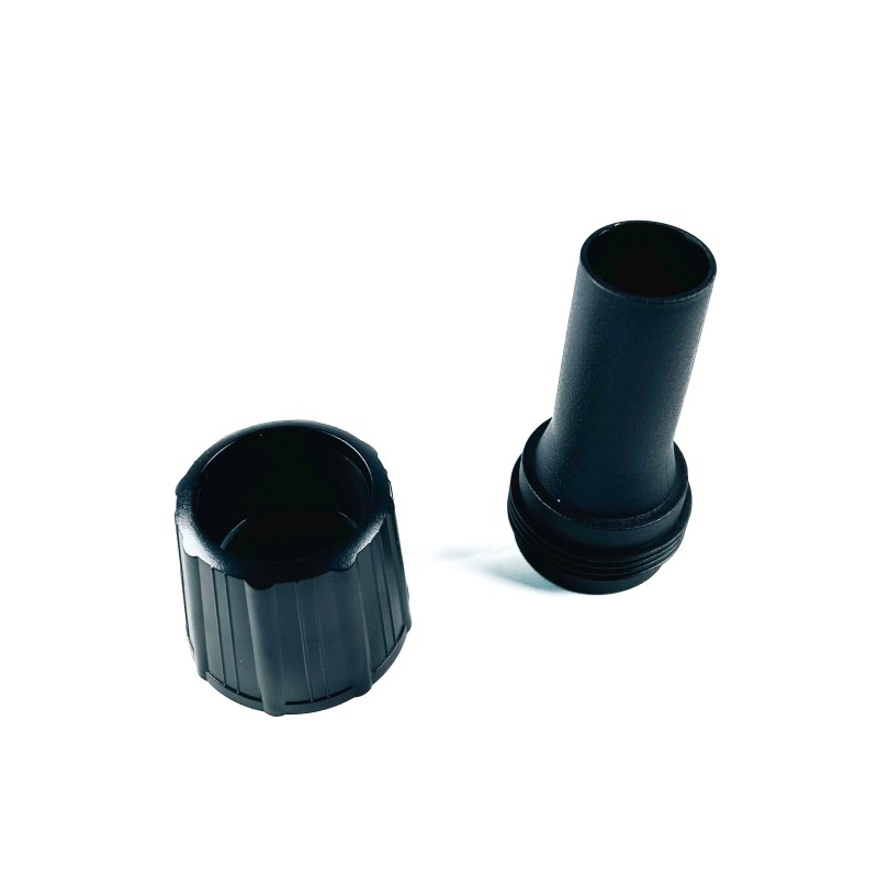 Universal adapter for vacuum cleaners - connects a brush diameter 32mm inside to a diameter tube 32 to 
